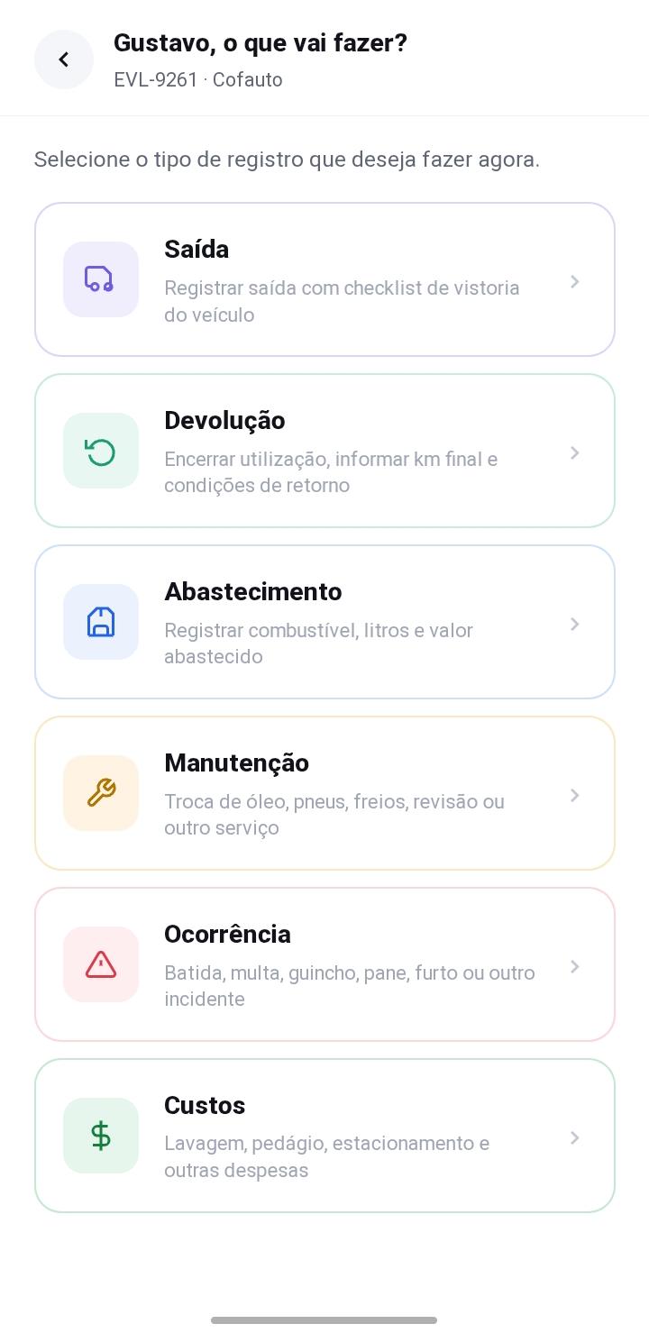 Tela do motorista no celular após escanear o QR Code, com as opções de saída, devolução, abastecimento, manutenção, ocorrência e custos